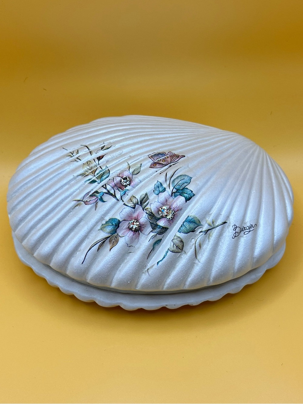Berger Shell Trinket Box